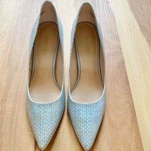 Vintage Nine West kitten heel